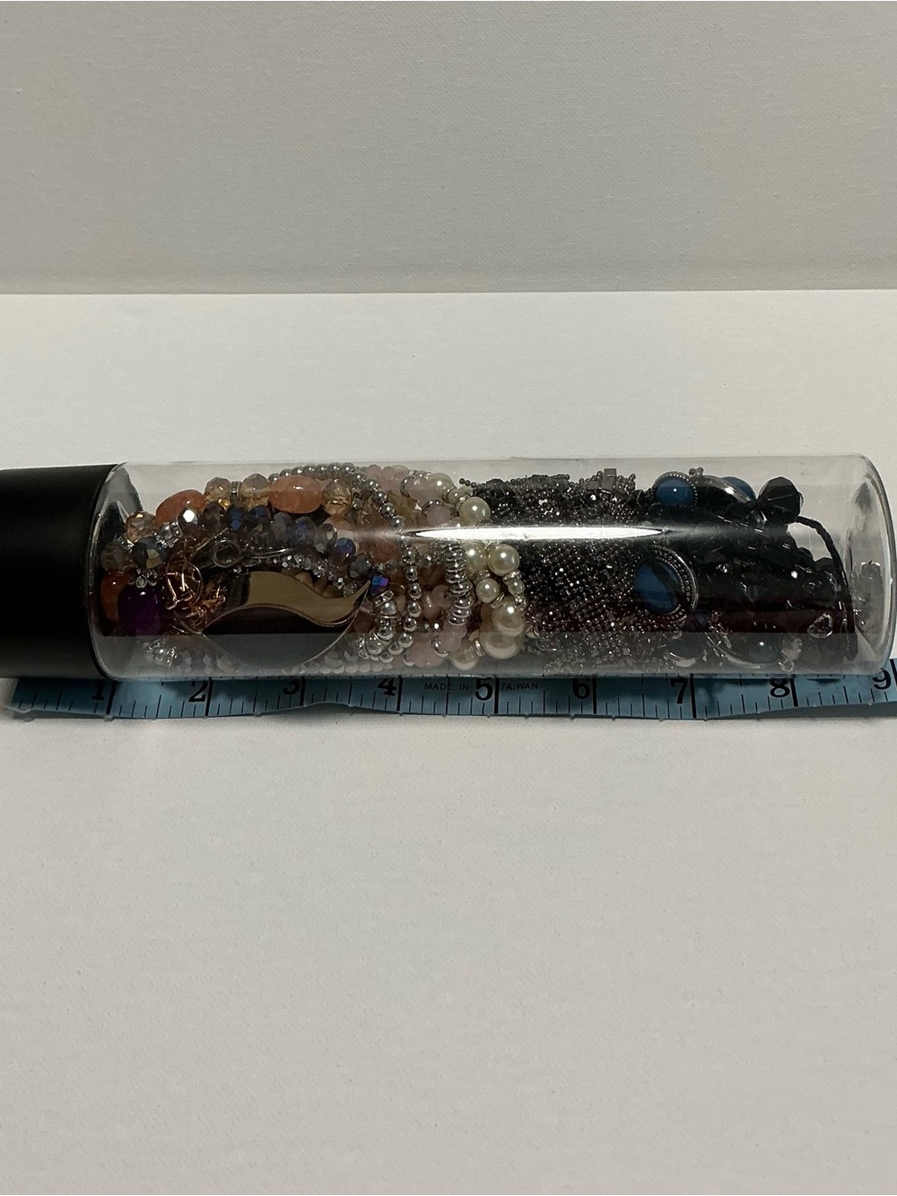 Clear Jewelry Tube Filled with 25 Mixed Costume Jewelry - Multicolor Items. - Picture 2 of 15